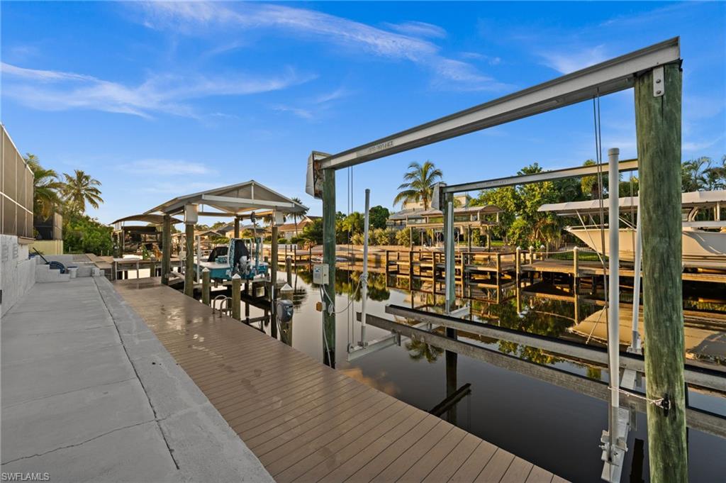 MANATEE BAY UNRECORDED SUBDIVISION - Residential