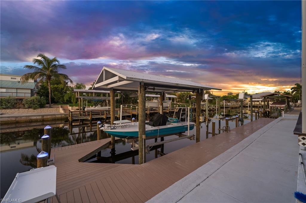 MANATEE BAY UNRECORDED SUBDIVISION - Residential