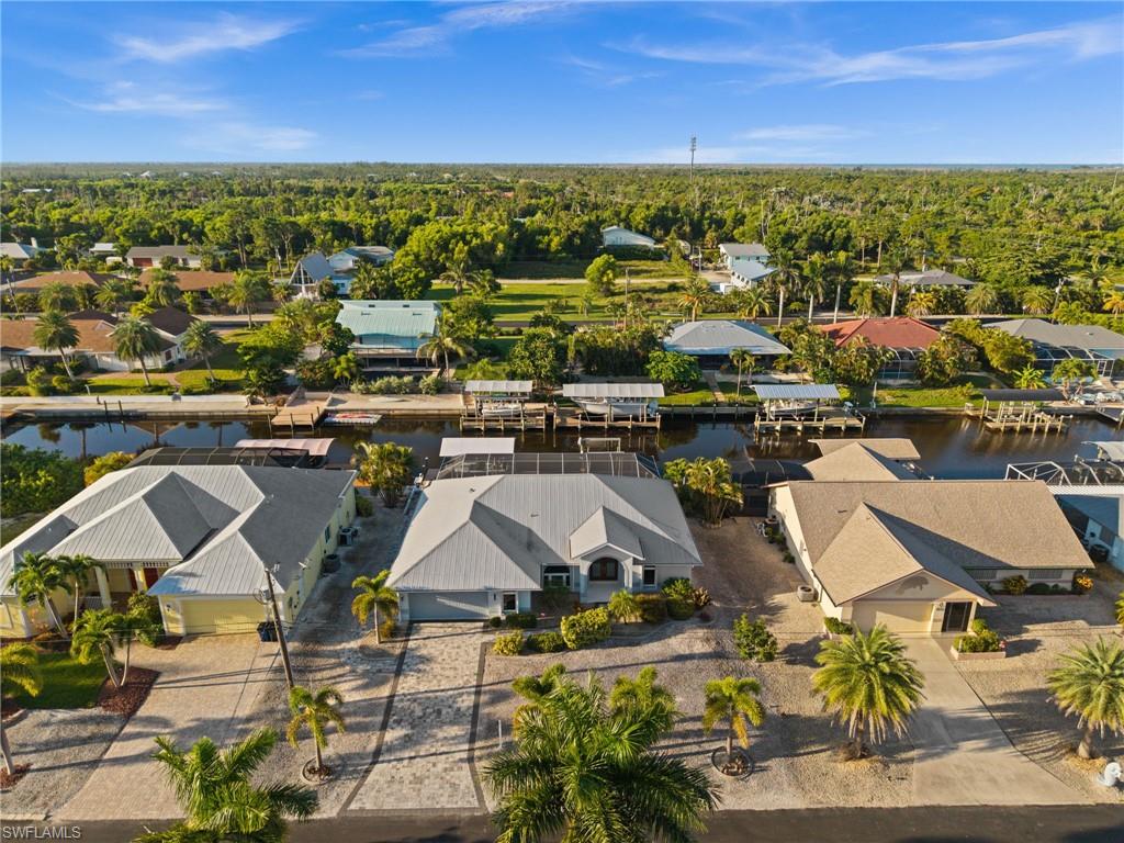 MANATEE BAY UNRECORDED SUBDIVISION - Residential