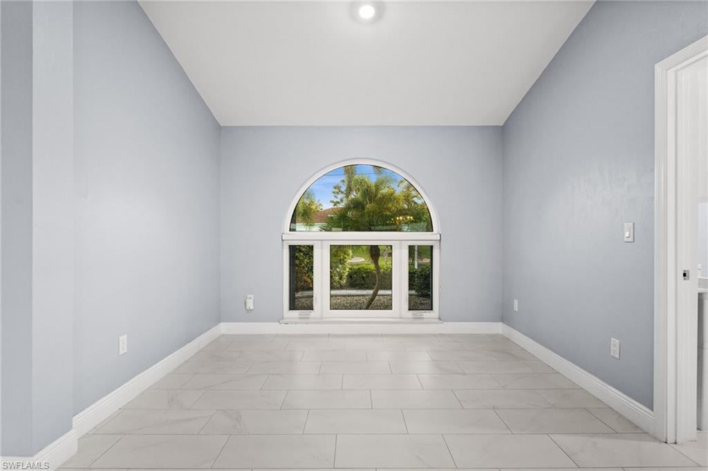 MANATEE BAY UNRECORDED SUBDIVISION - Residential