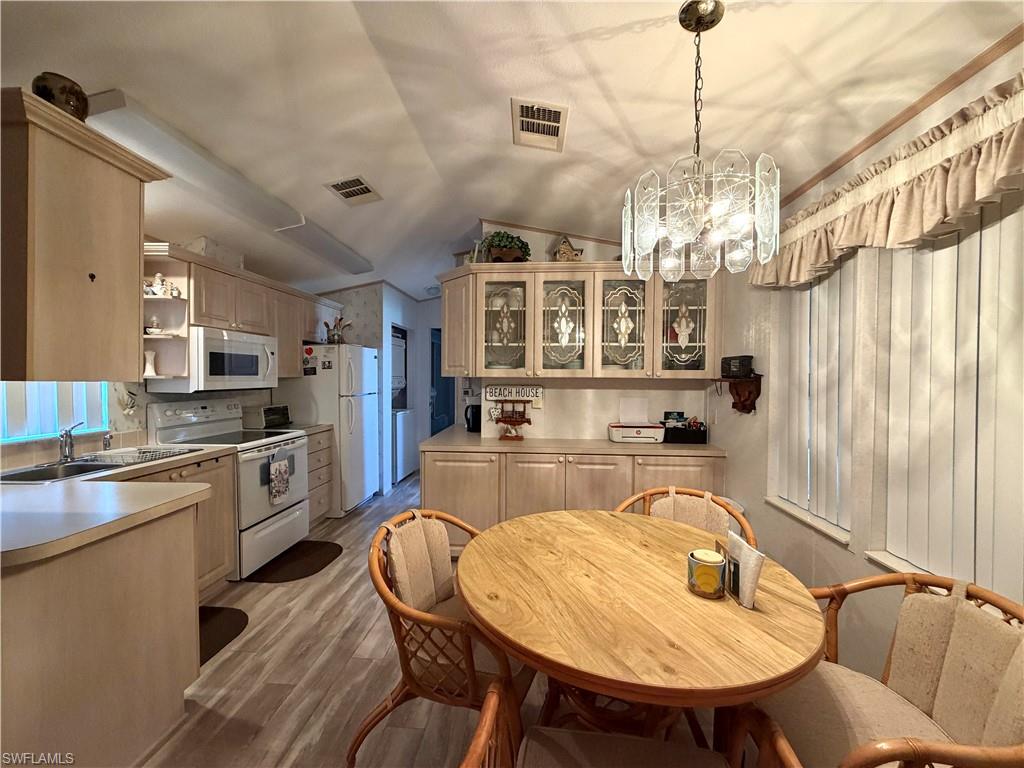 RIVERWOODS PLANTATION - Residential