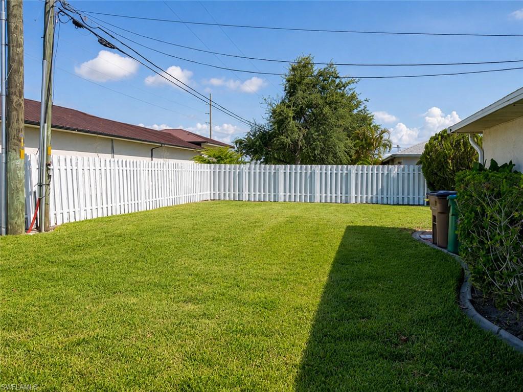 CAPE CORAL - Residential Lease