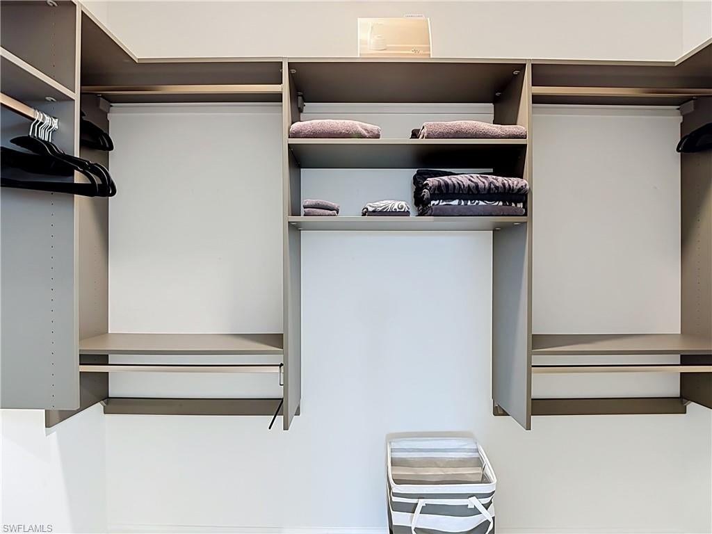 IBIS LANDING - Residential Lease