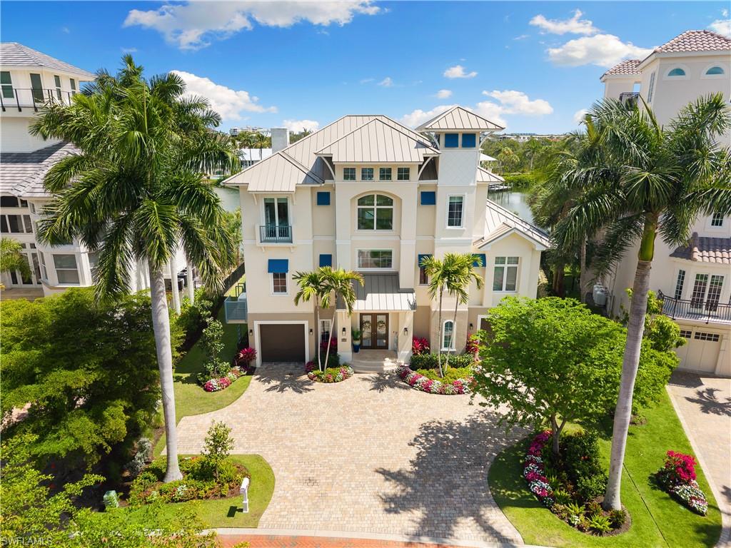 BAREFOOT BEACH - Residential
