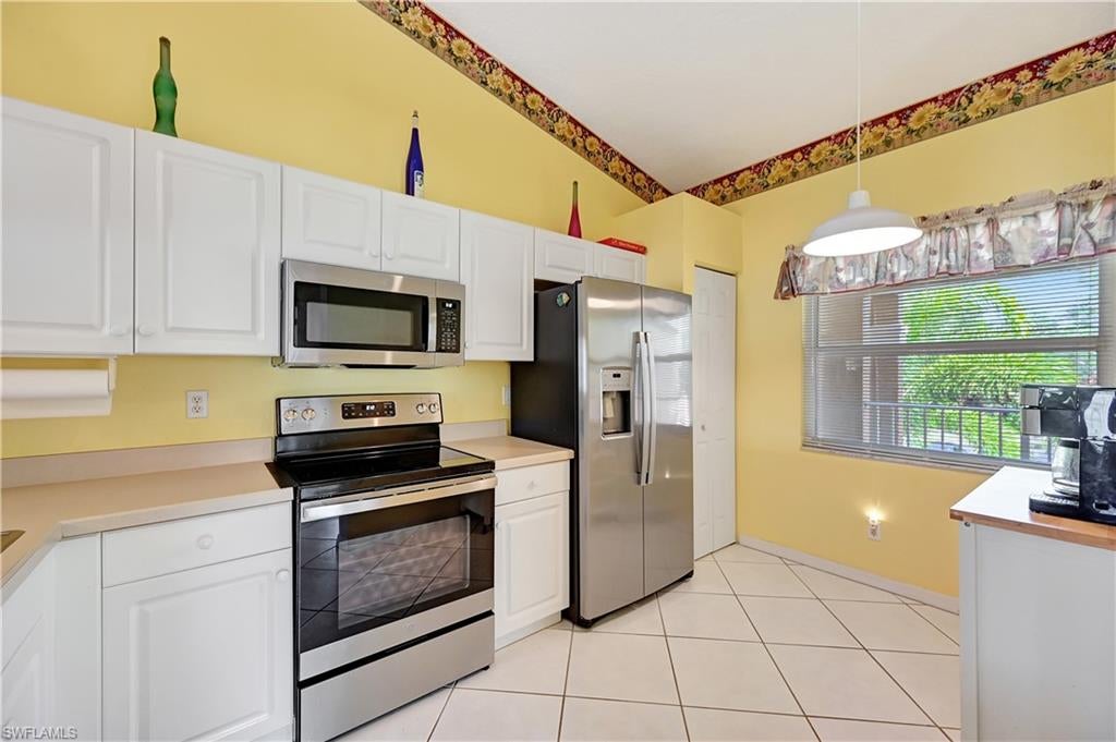 HUNTINGTON LAKES - Residential