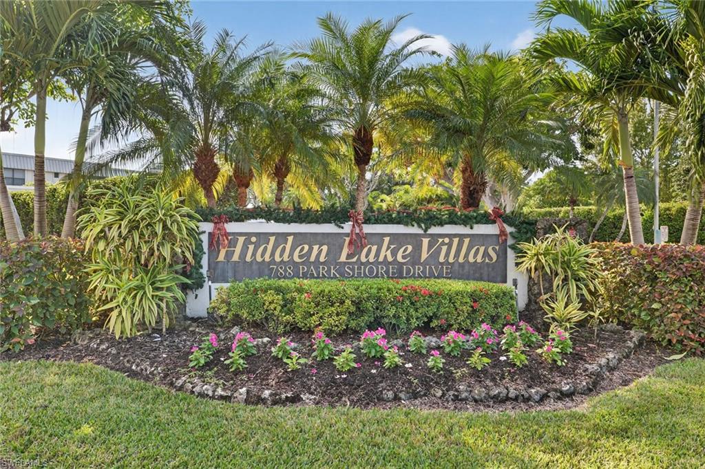HIDDEN LAKE VILLAS - Residential