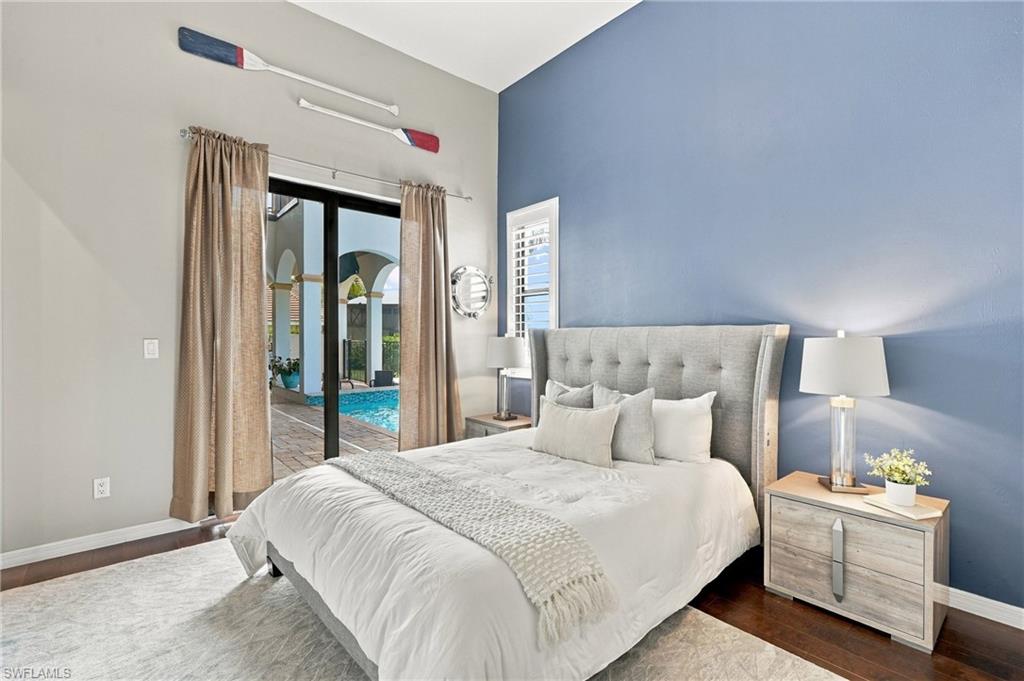 WATER'S EDGE - Residential