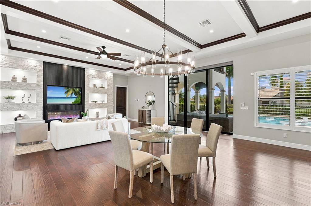 WATER'S EDGE - Residential