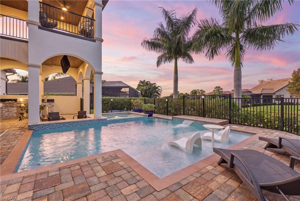 WATER'S EDGE - Residential