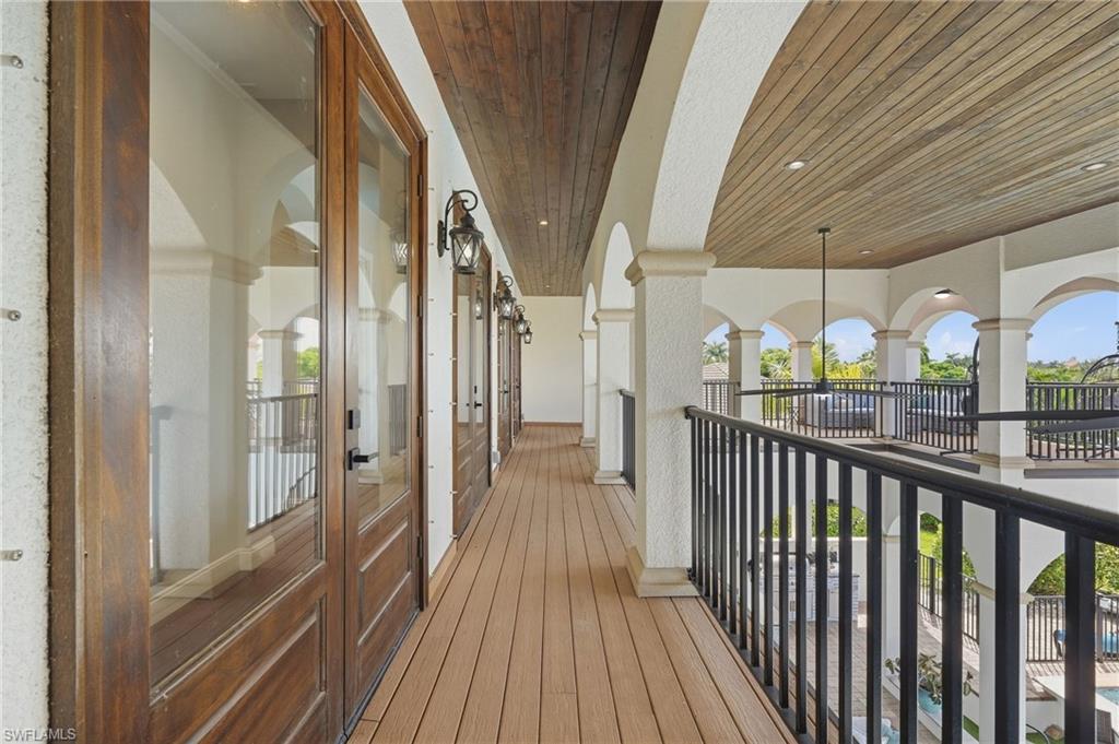 WATER'S EDGE - Residential