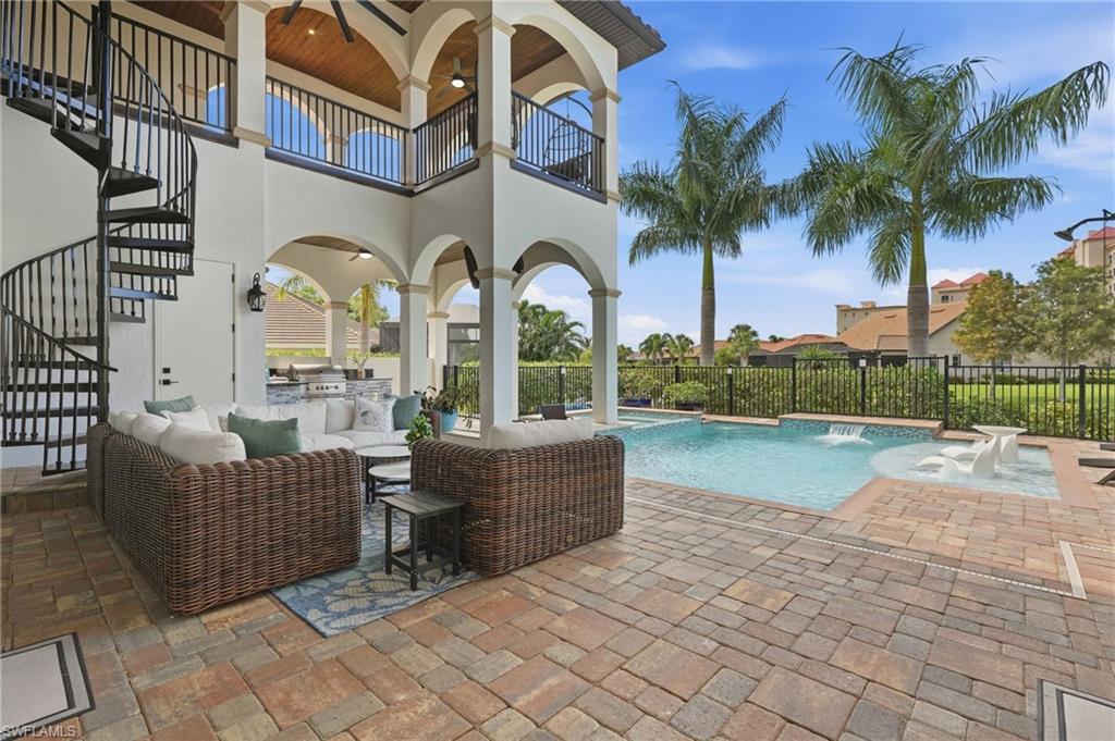 WATER'S EDGE - Residential