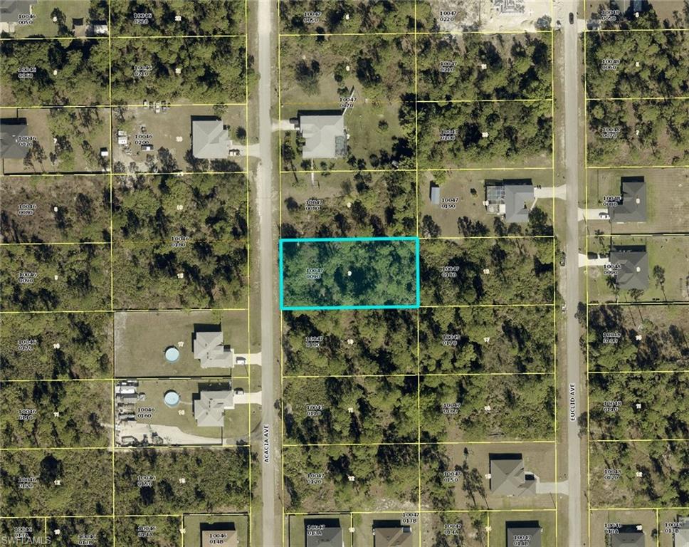 LEHIGH ACRES - Land