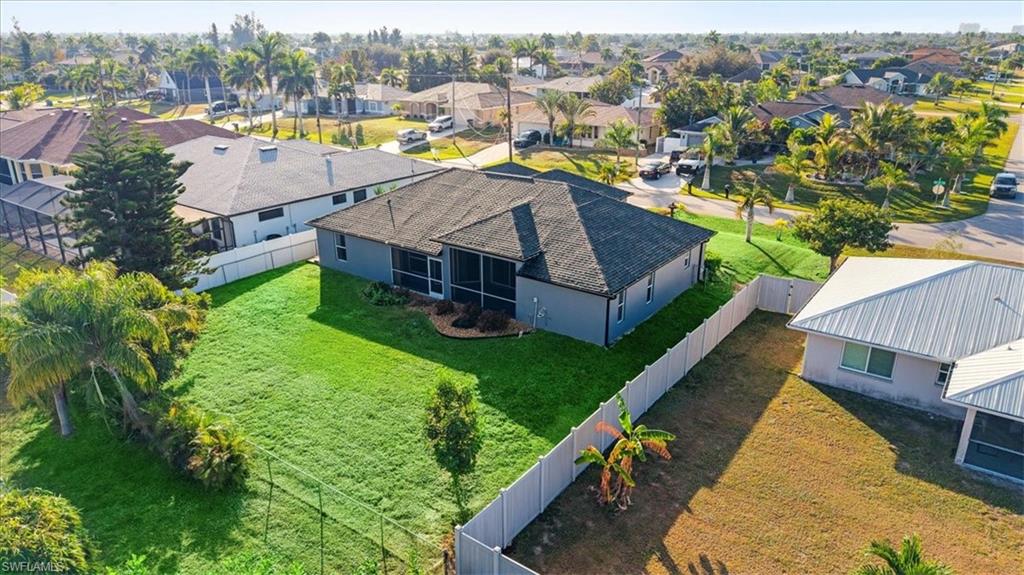 CAPE CORAL - Residential