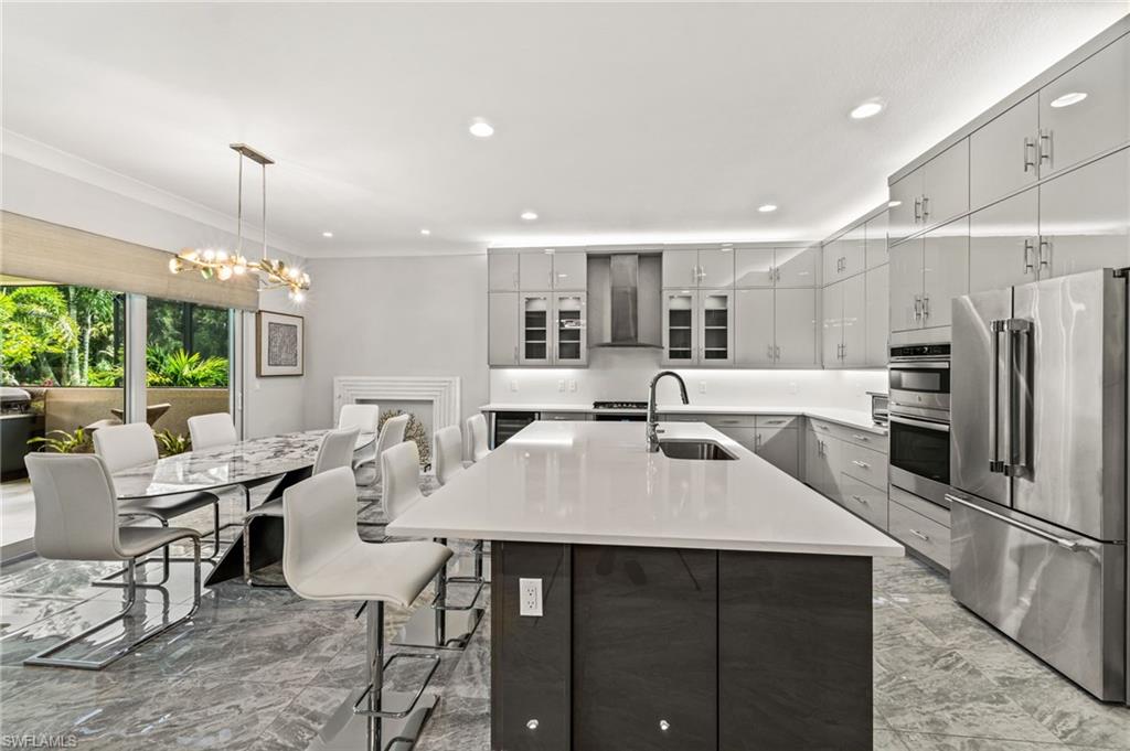 VALENCIA TRAILS - Residential