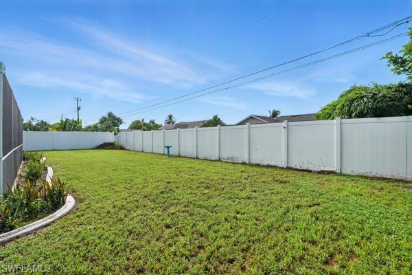 CAPE CORAL - Residential