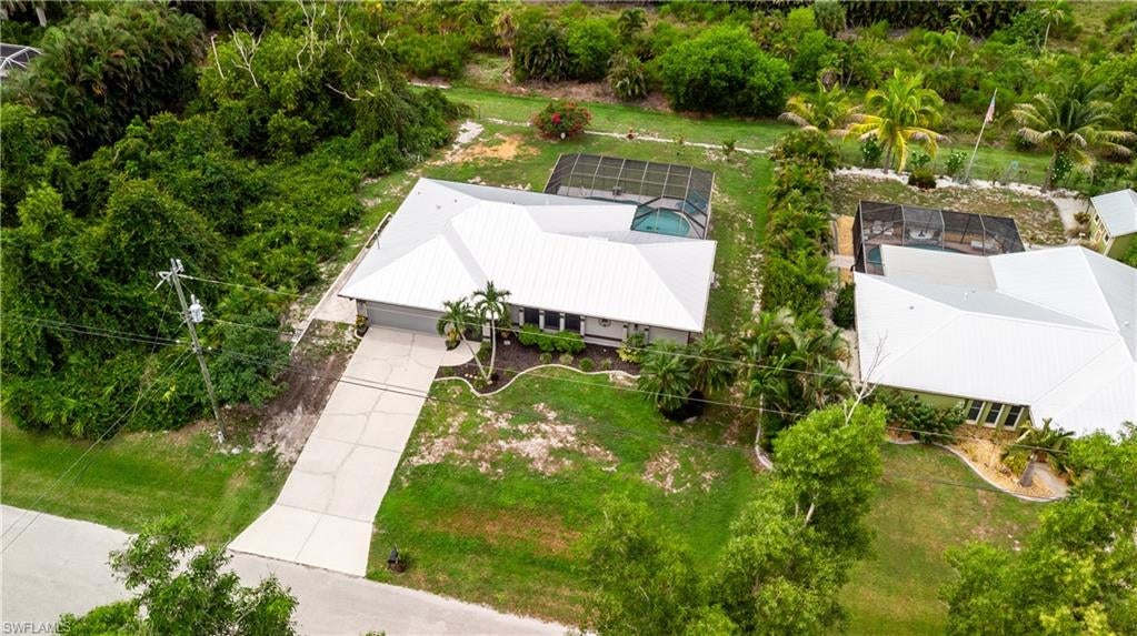 CHARLOTTE SHORES - Residential