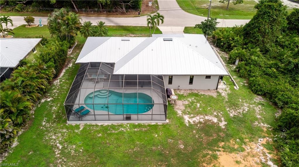 CHARLOTTE SHORES - Residential