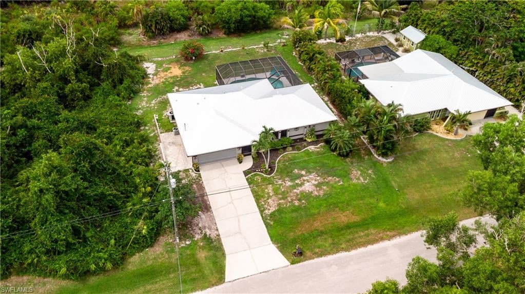 CHARLOTTE SHORES - Residential