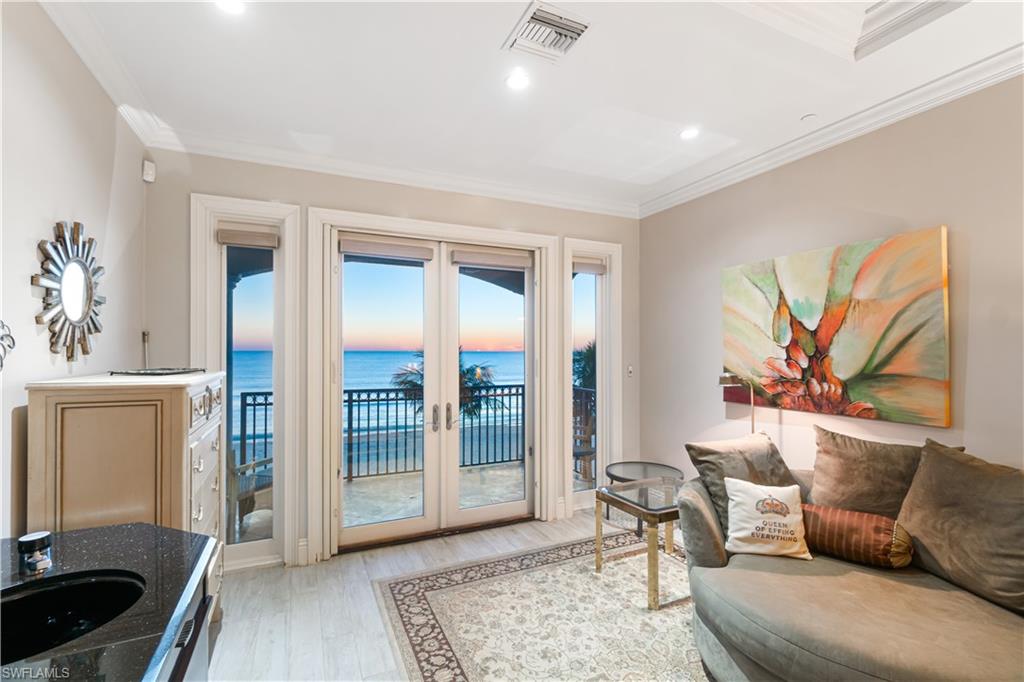 BONITA BEACH - Residential