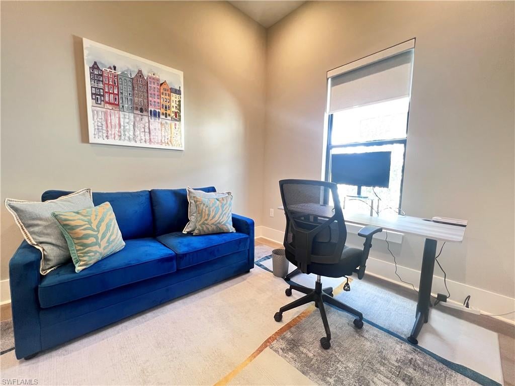CAYMAS - Residential Lease
