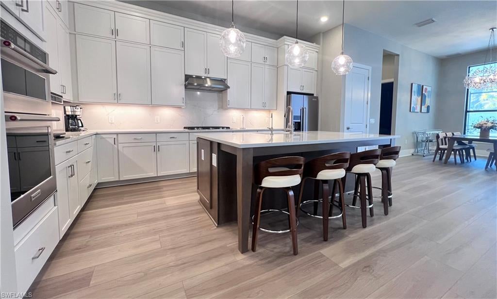 CAYMAS - Residential Lease