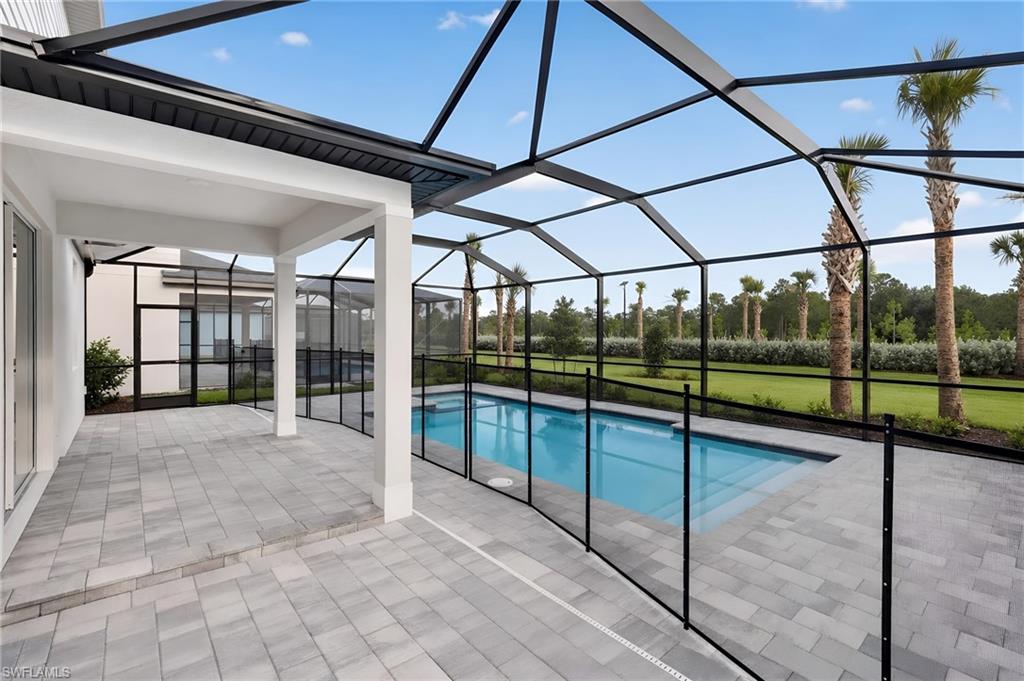 SABAL GLEN AT MIDTOWN - Residential