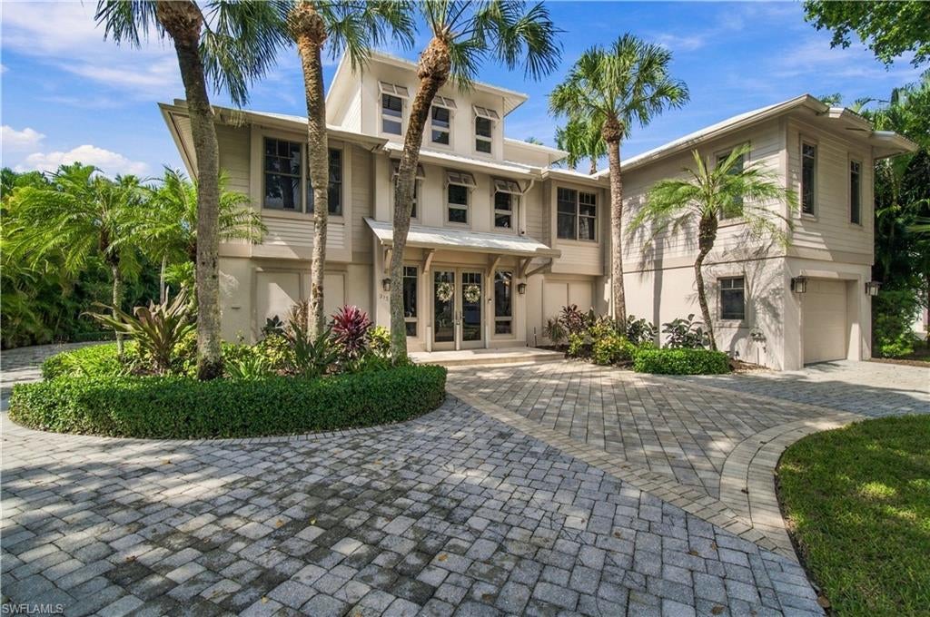SOUTHPORT ON THE BAY - Residential