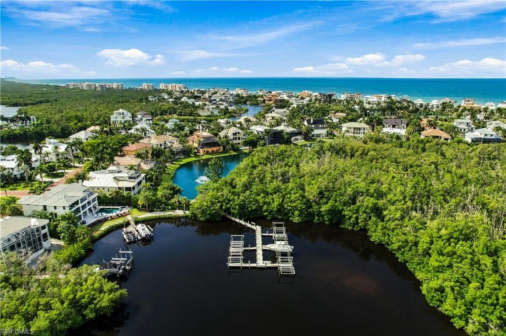 SOUTHPORT ON THE BAY - Residential