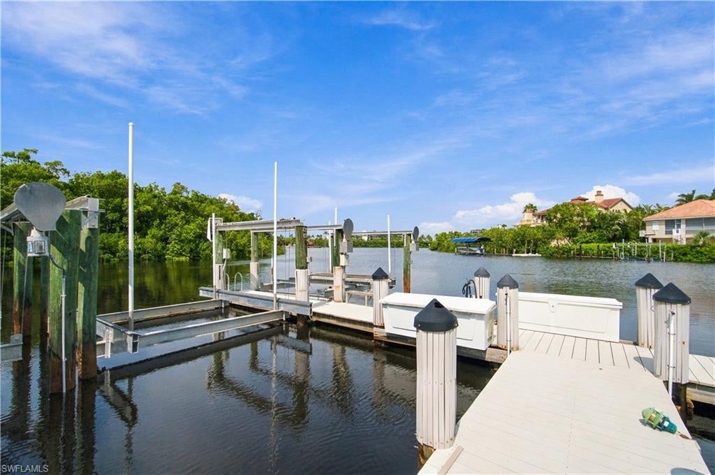 SOUTHPORT ON THE BAY - Residential