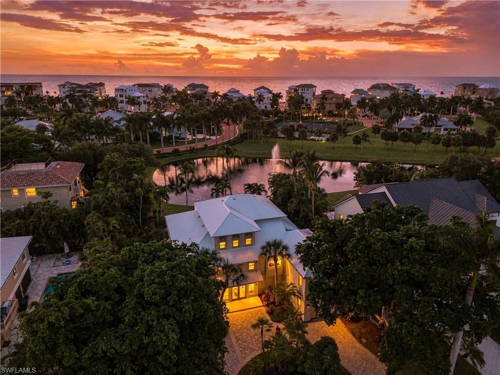 SOUTHPORT ON THE BAY - Residential
