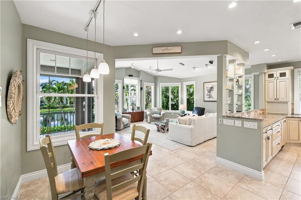 SOUTHPORT ON THE BAY - Residential