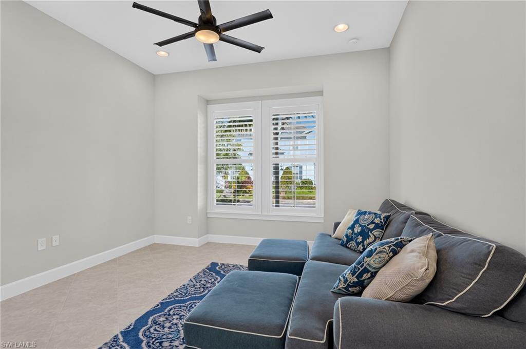 ISLES OF COLLIER PRESERVE - Residential