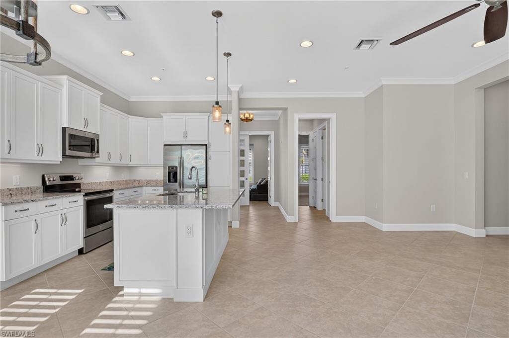 ISLES OF COLLIER PRESERVE - Residential