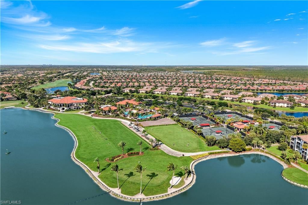 BONITA NATIONAL GOLF AND COUNTRY CLUB - Residential