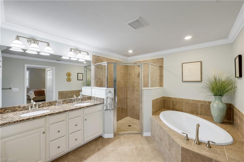 BONITA NATIONAL GOLF AND COUNTRY CLUB - Residential