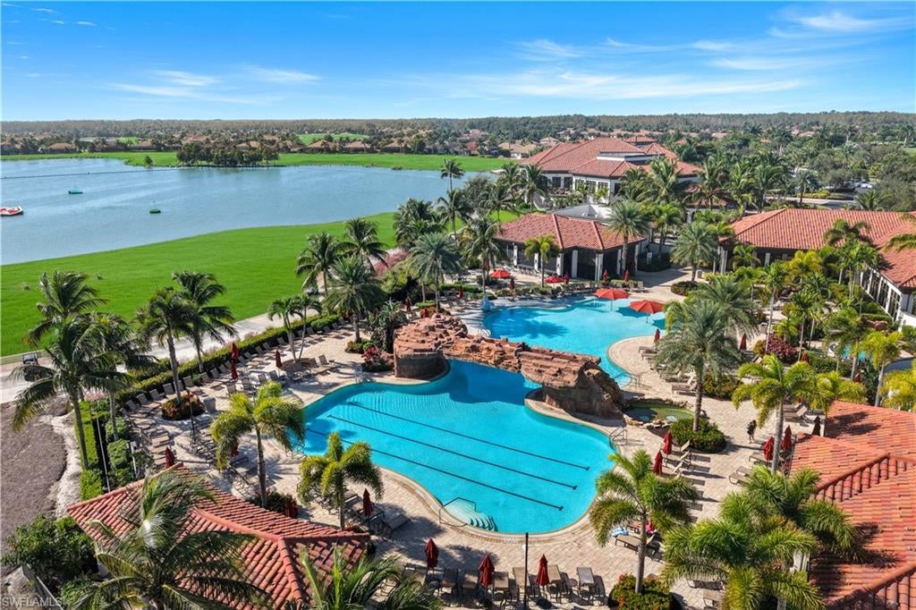 BONITA NATIONAL GOLF AND COUNTRY CLUB - Residential