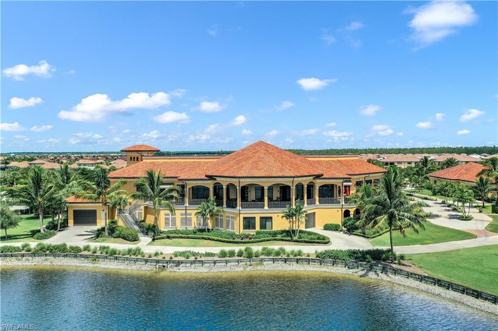 BONITA NATIONAL GOLF AND COUNTRY CLUB - Residential