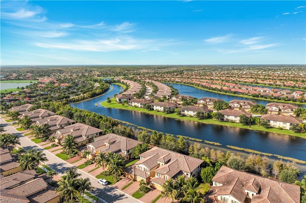 BONITA NATIONAL GOLF AND COUNTRY CLUB - Residential