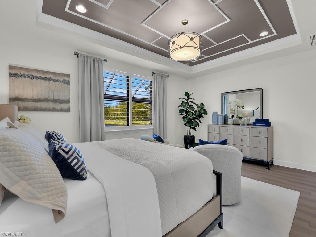 WINDING CYPRESS - Residential