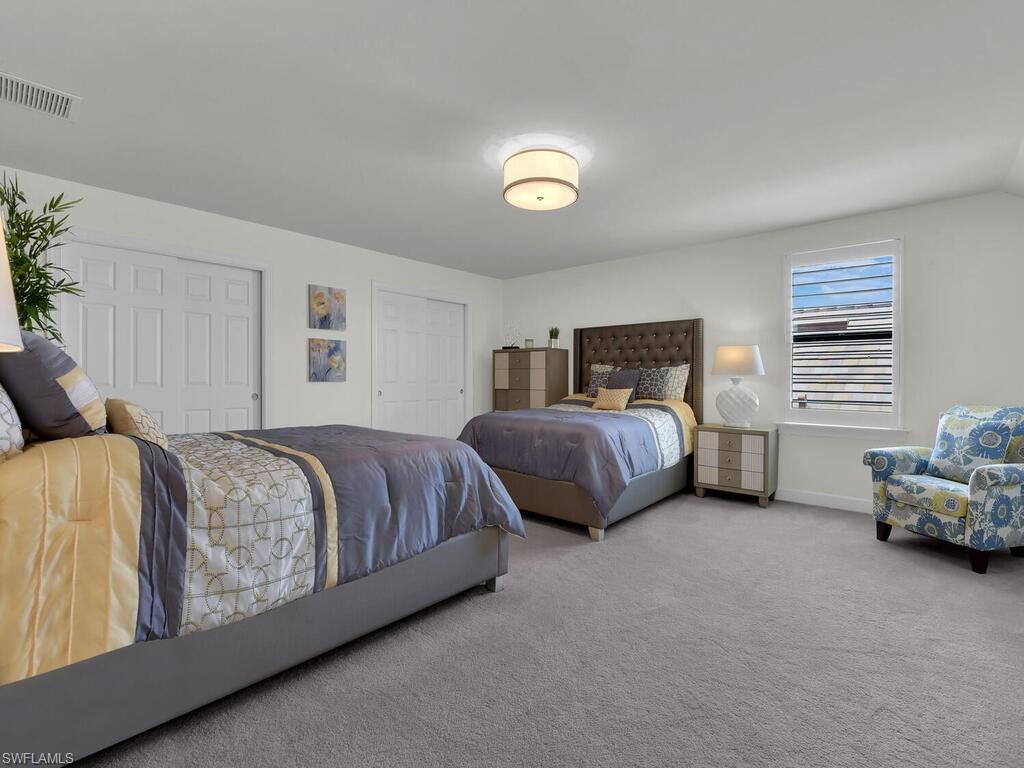 WINDING CYPRESS - Residential
