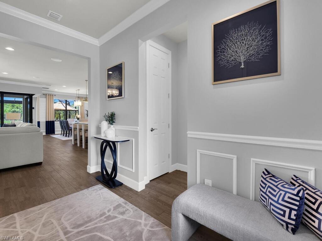 WINDING CYPRESS - Residential
