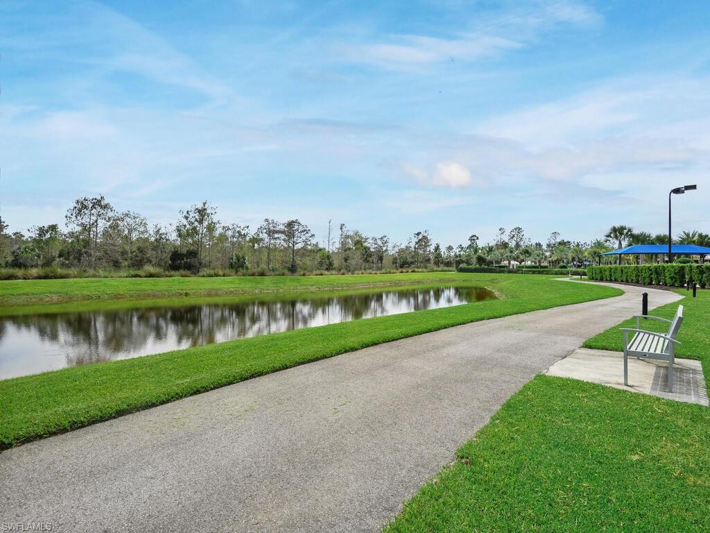 WINDING CYPRESS - Residential