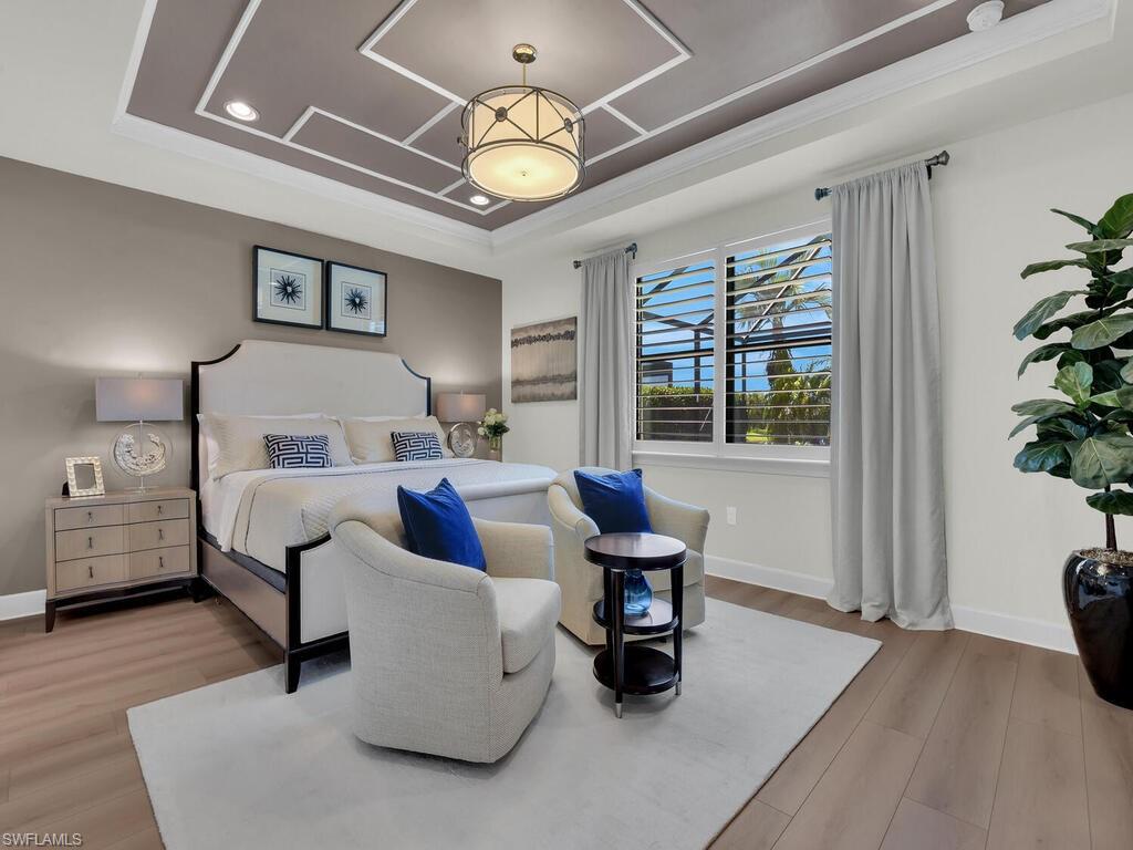 WINDING CYPRESS - Residential