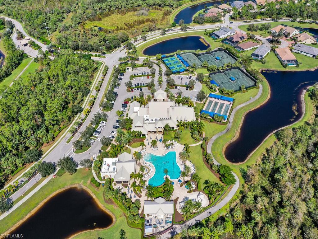 WINDING CYPRESS - Residential