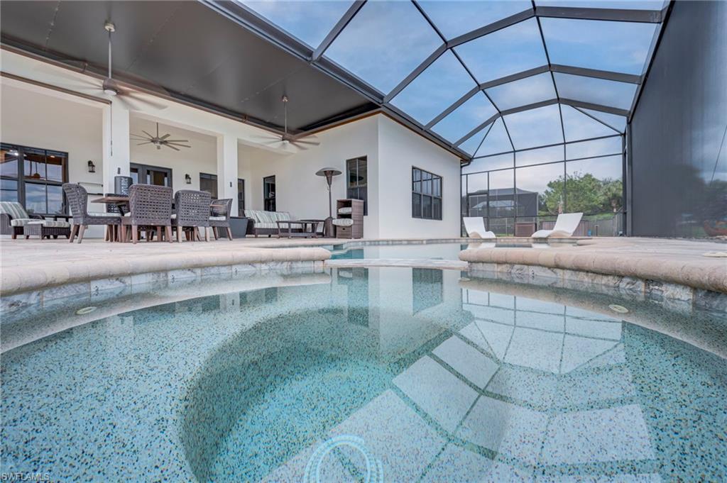 MAPLE RIDGE - Residential