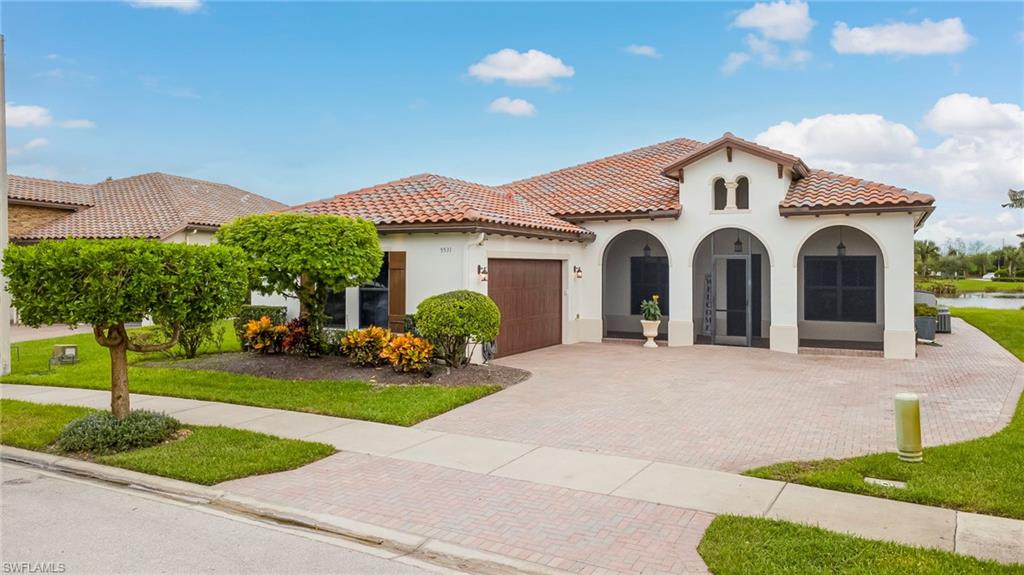 MAPLE RIDGE - Residential