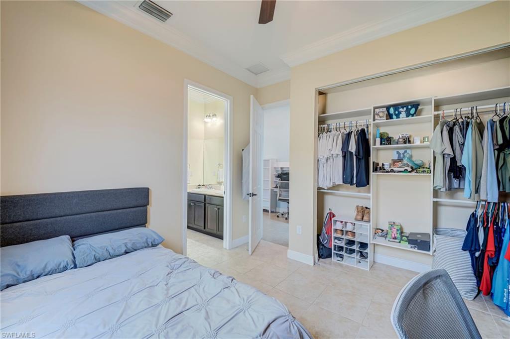 MAPLE RIDGE - Residential