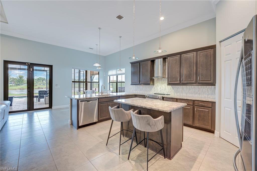 MAPLE RIDGE - Residential