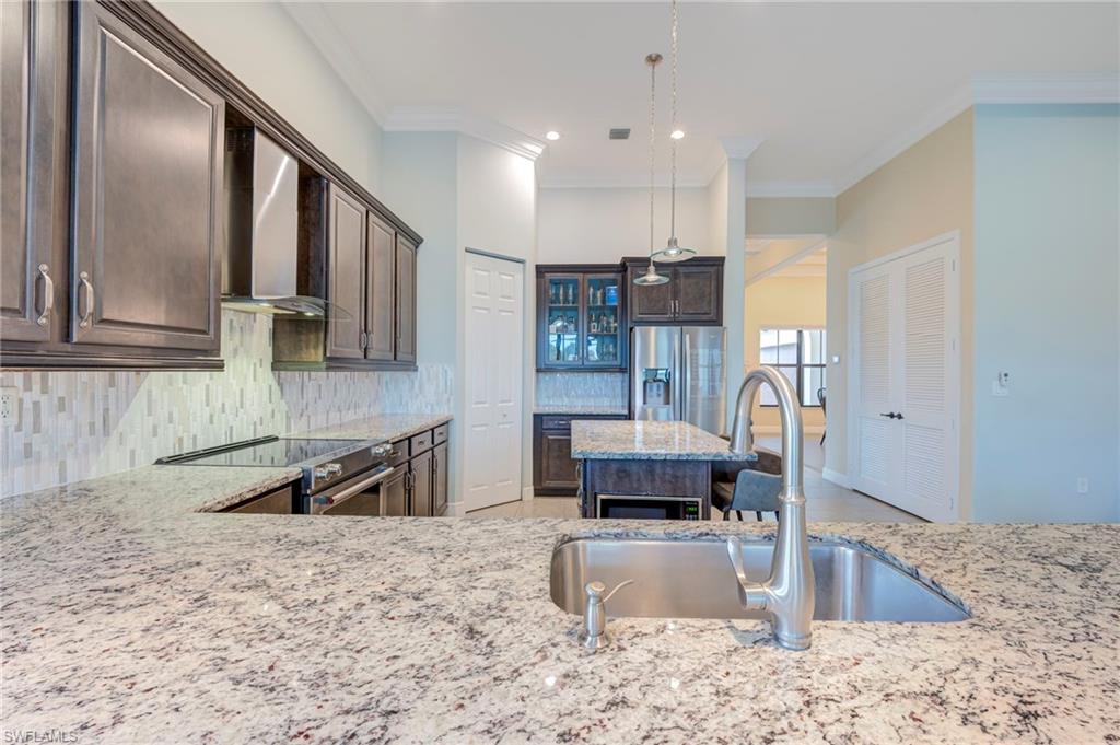 MAPLE RIDGE - Residential