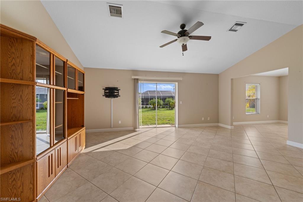 CAPE CORAL - Residential